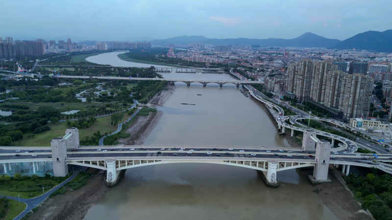 航拍福建泉州田安大桥 