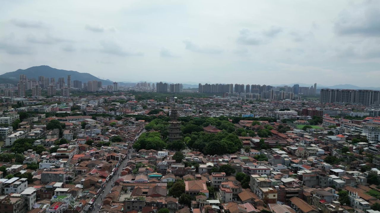 航拍福建泉州古城历史街区