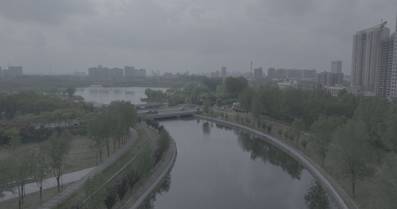 湖畔悠闲时光