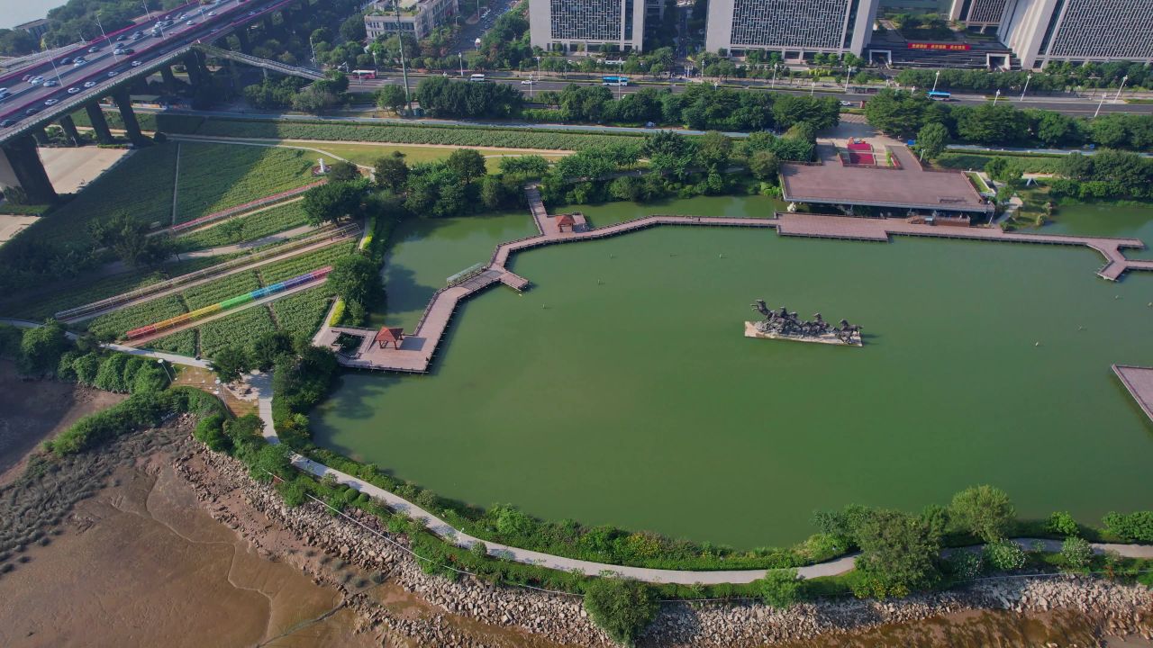 航拍福州花海公园景观 4