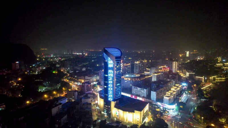 航拍广西柳州银泰城夜景灯光  