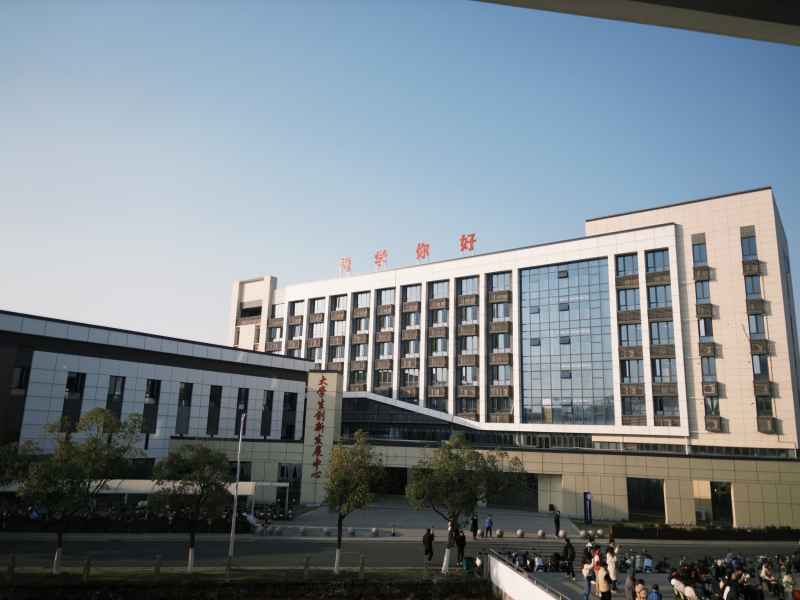 校园 1