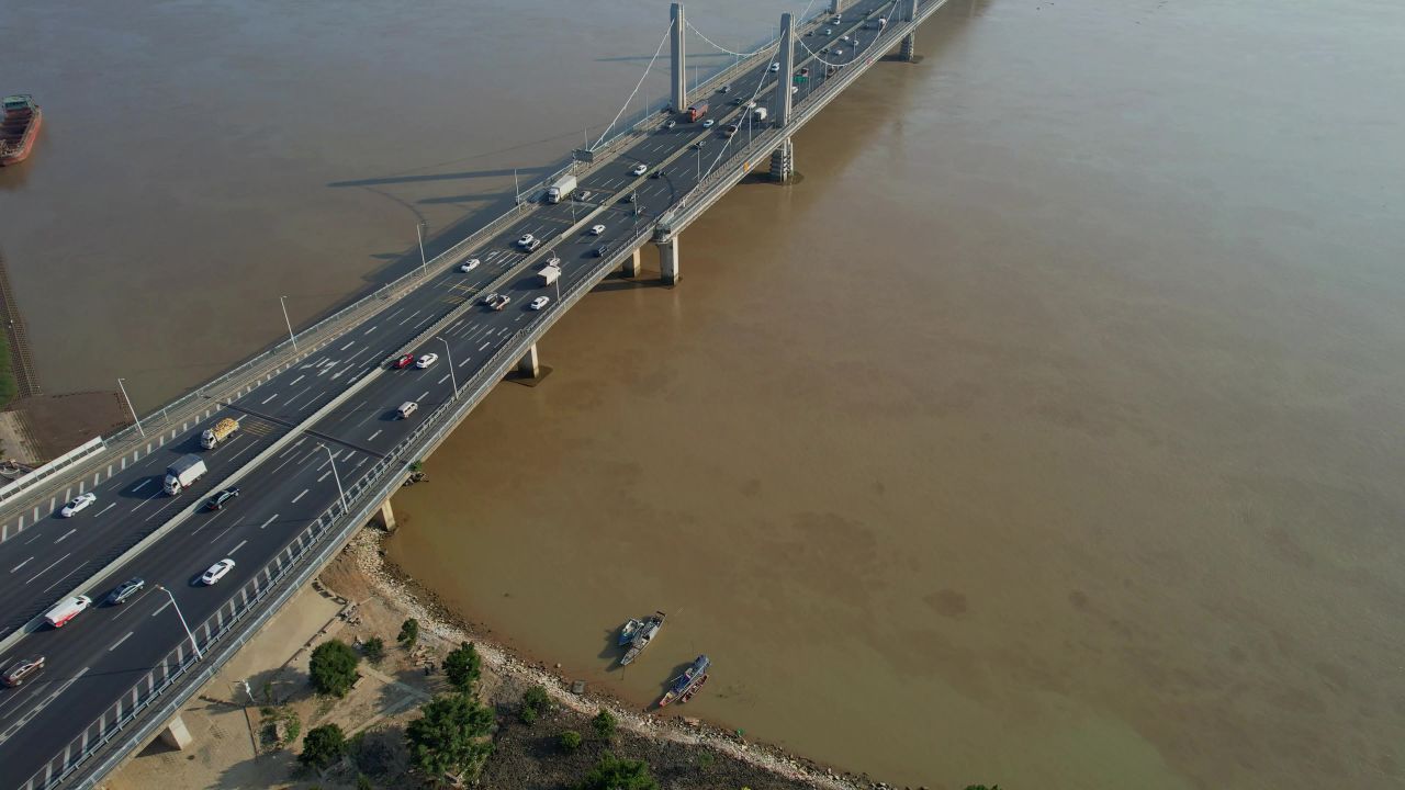 航拍福州螺洲大桥建筑风光 7