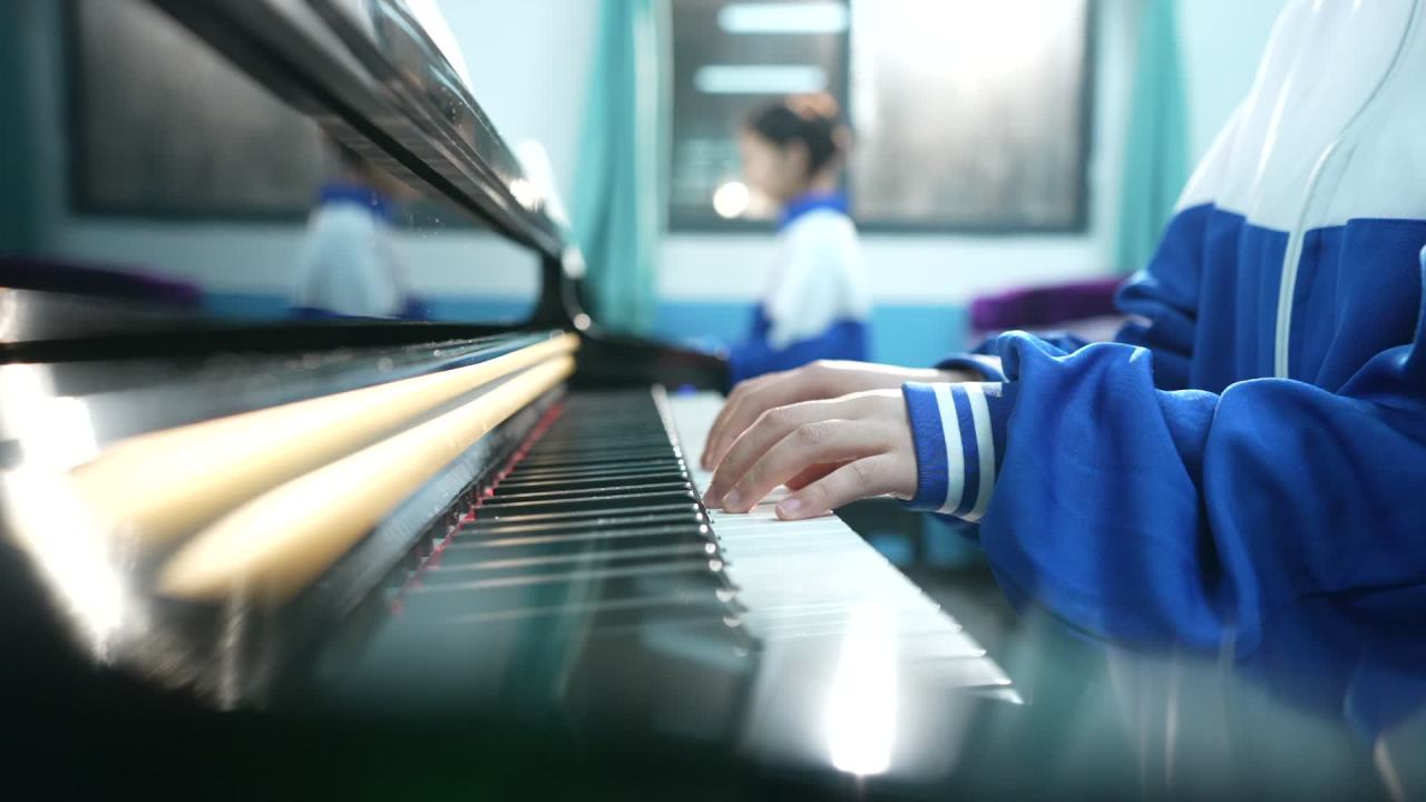 钢琴课 10