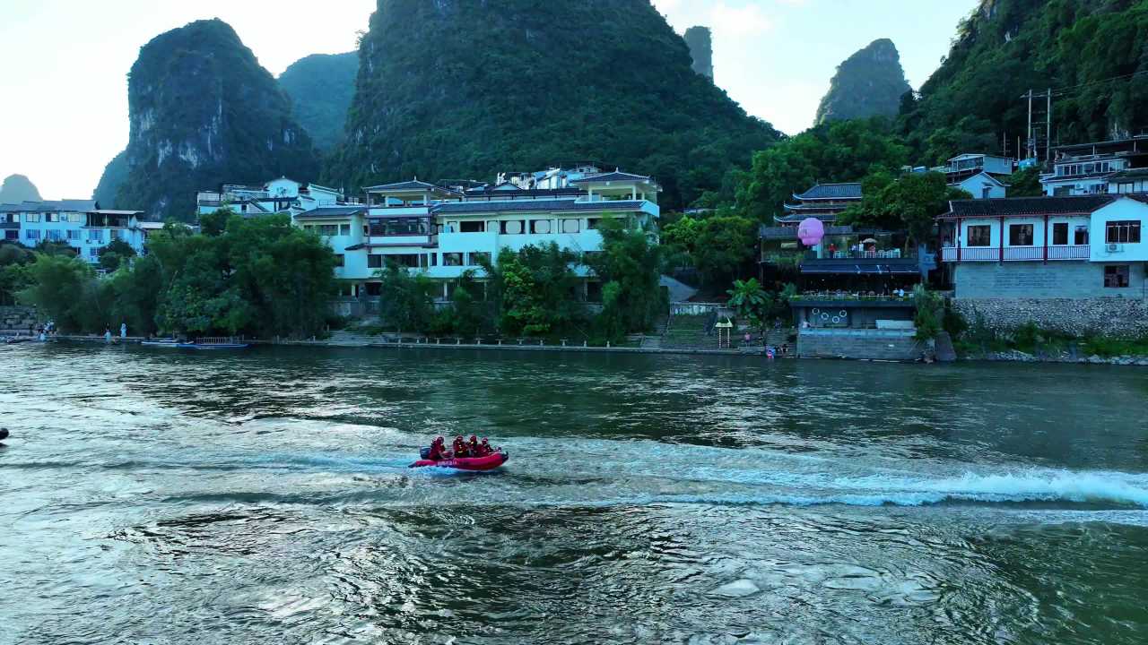 漓江激流探险