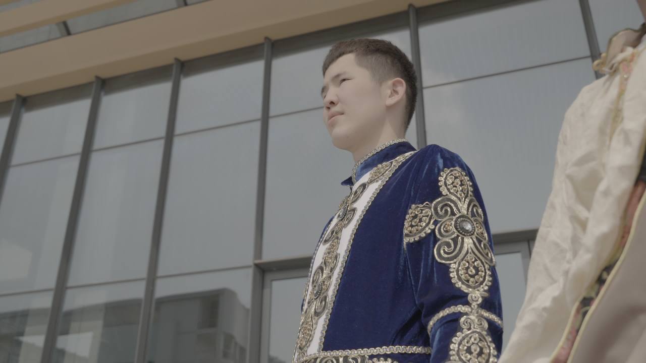 传统与现代的融合庆典